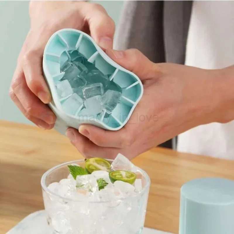 Ice Bucket Cup Mold Cylinder Ice Lattice Mold Silicone Food Grade Ice Cubes Tray Mould Whiskey Beer Freeze Ice Maker AccessoriesM240719