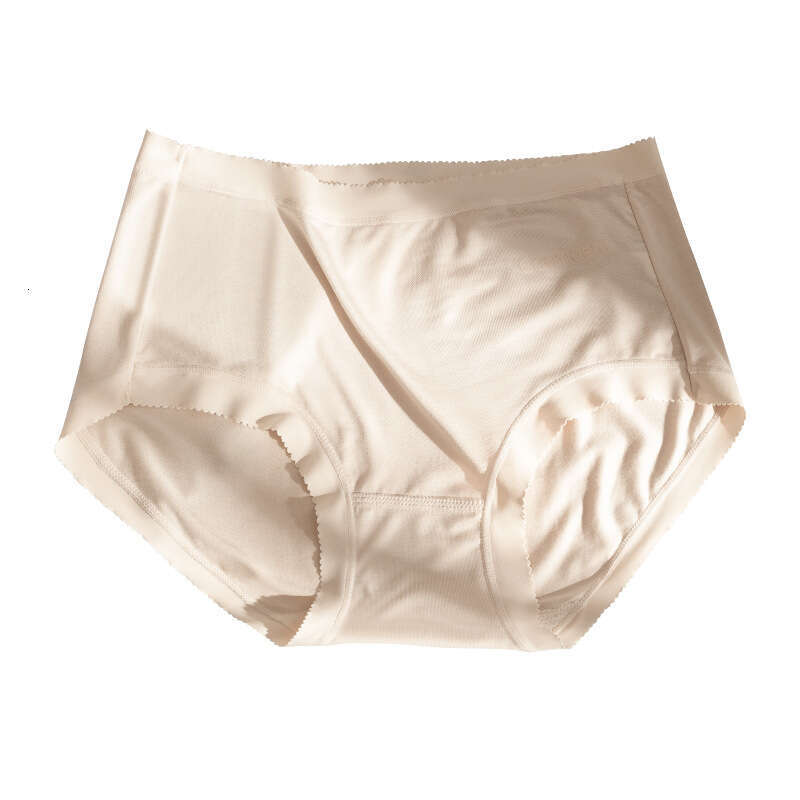 Ins Style Nude Breathable Antibacterial Mulberry Silk Crotch Women's Triangle Pants Skin Friendly Seamless Underwear Women Lingerie Women Underwe