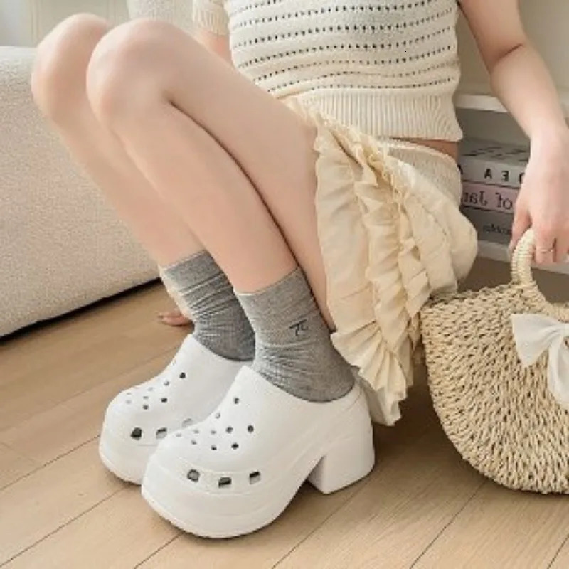 Womens Sliding Boots Hollow Shoes Sandals Fashion Summer Platform 2024 Outdoor Leisure Unprinted Good Product Zapatos Pump Sliding Block 240719