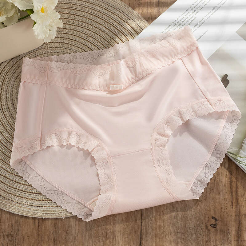 Soft Glutinous Light Luxury Lace High Aesthetic Value, Skin Friendly and Traceless Underwear for Women with Antibacterial Mulberry Silk Crotch Underwe