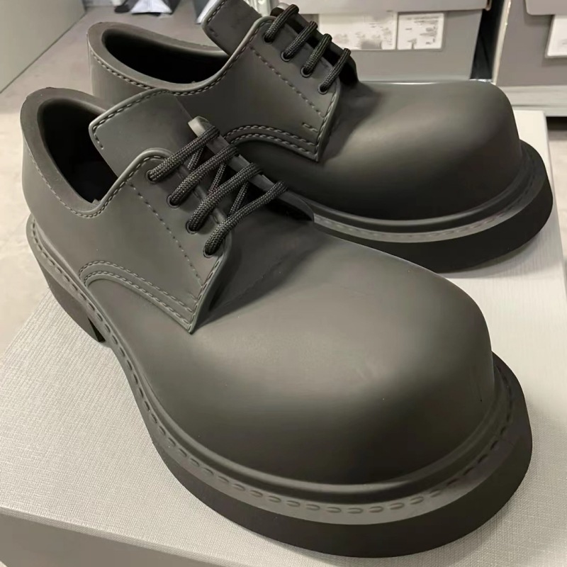 New Platform Women Loafers Fashion Round Toe Chunky Retro Flat Shoes Female Slip on Casual Women Low Top Thick Sole Single Shoe