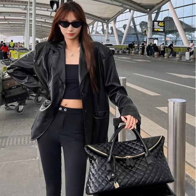 56cm Large Tote Bag Top Quality Totes Bags Women foldable Handbags Travel bag Shoulder Shop Bags Casual luggage bags duffle bag Cowhide Leather Detachable Strap
