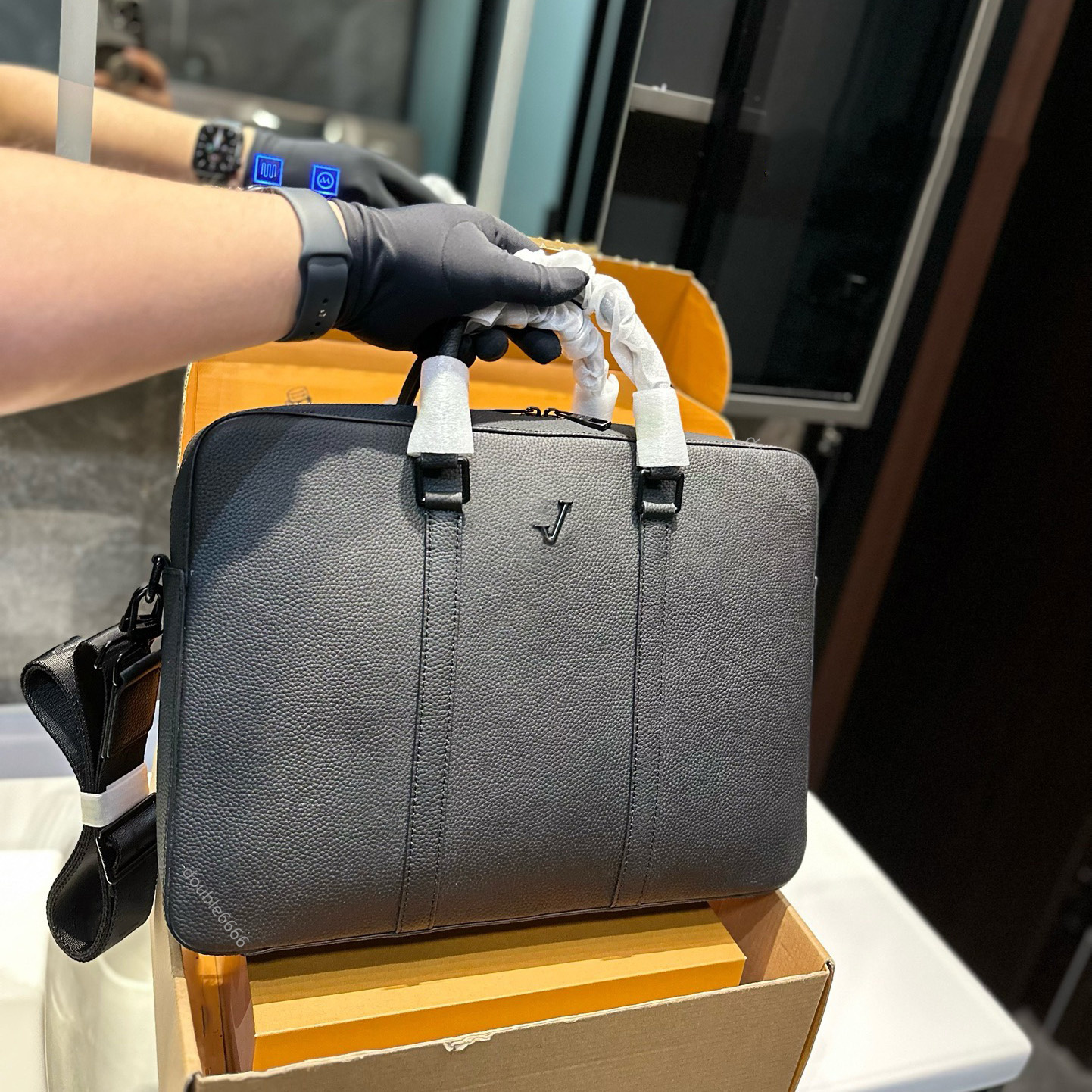 Briefcase designer bag Luxury laptop bag Solid Color letter Design Large Capacity Leather Briefcase Business Style men laptop bag messenger bag work bag handbag