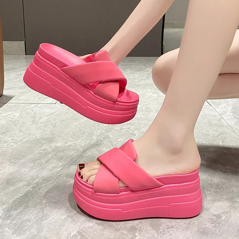 Womens high platform slider open toe leather wedge thick sandals 2024 summer thick soled womens beach flip 9CM 240719