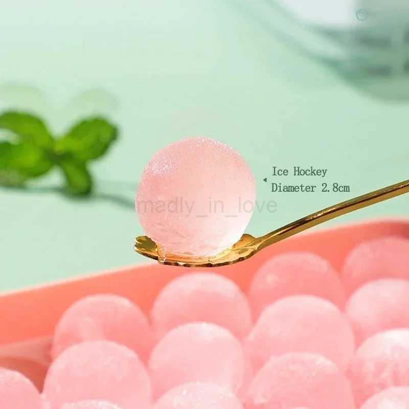33 Grid Round Ball Ice Tray PP Ice Cube Mold Refrigerator Ice Hockey Mold Circular Ice Mold Ice Making Tubs Essential For SummerM240719