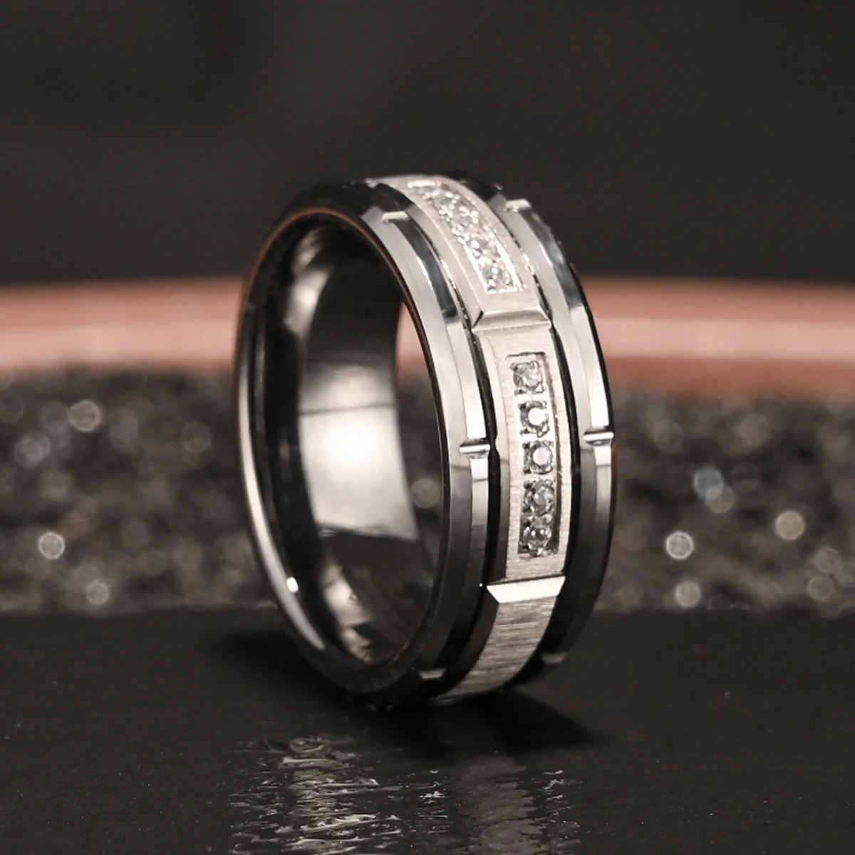 Tungsten Carbide Mens Ring White Zircon 8mm Couple Wedding Ring Fashion Hip Hop Suitable for Daily Wedding Party Wear 240718 - view 3