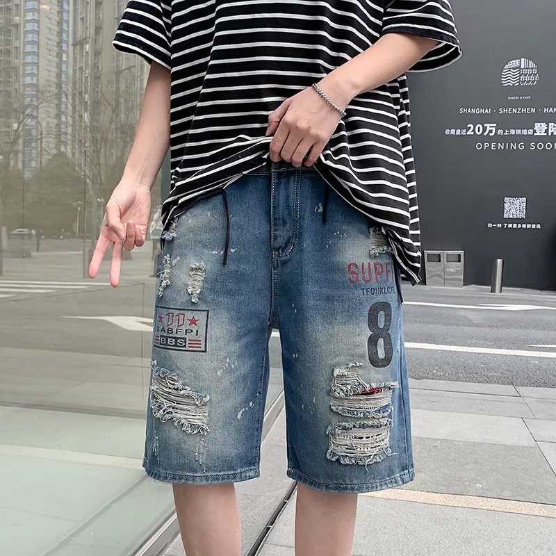 Men's denim shorts with holes, personalized Korean style slim fit mid length pants, summer thin cut, 5-point jeans