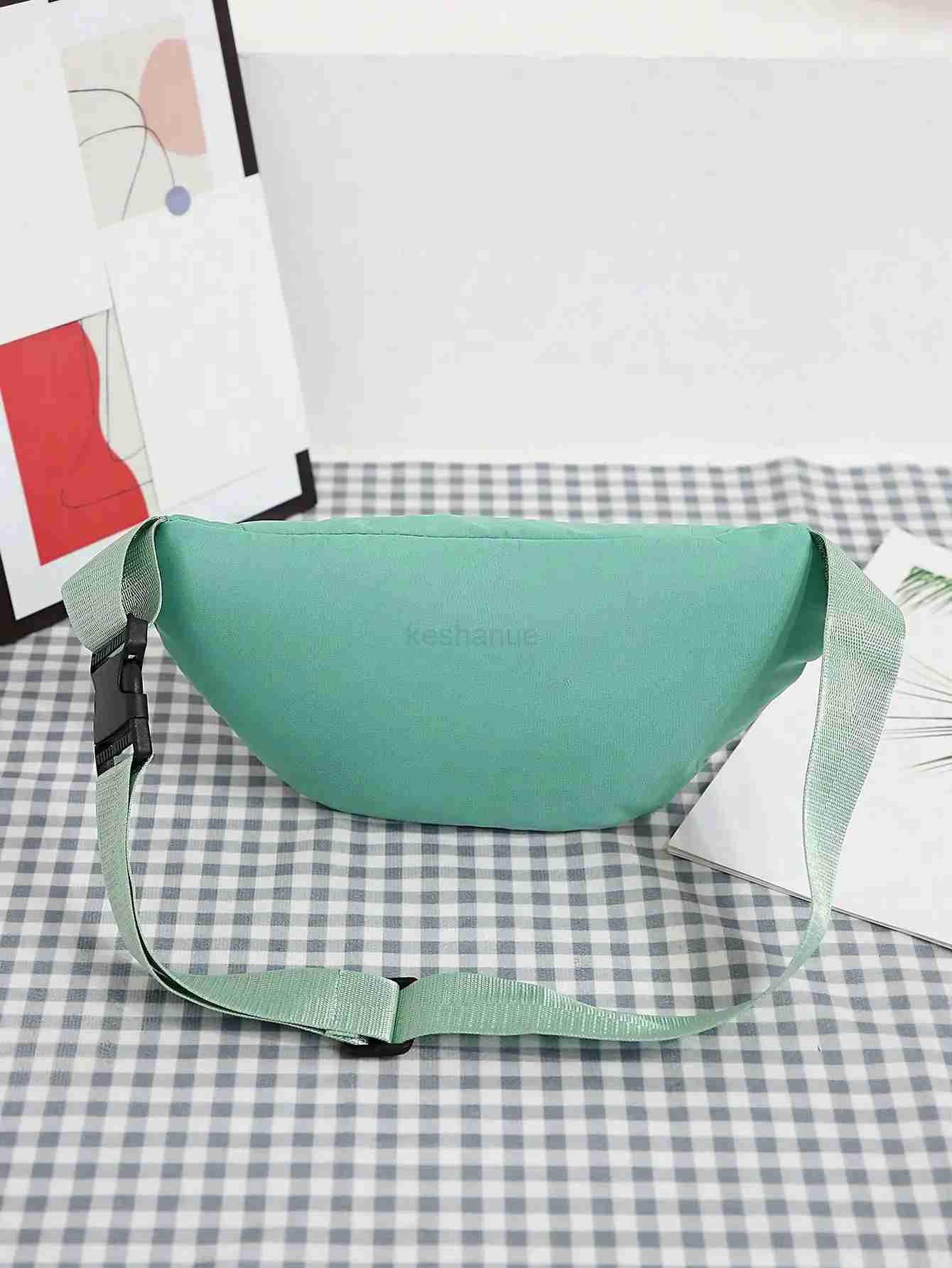Crossbody Fanny Pack for WomenLarge Waist Bag Hip Bum Bag with Adjustable Strap for Outdoors Workout Traveling Casual RunningXJ240720