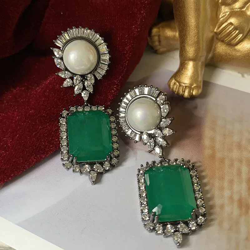 Charms S925 Silver Needle Square Emerald Crystal Pearl Earrings Retro Grace Vintage Dark Green Earring Women Jewelry Accessory 240716