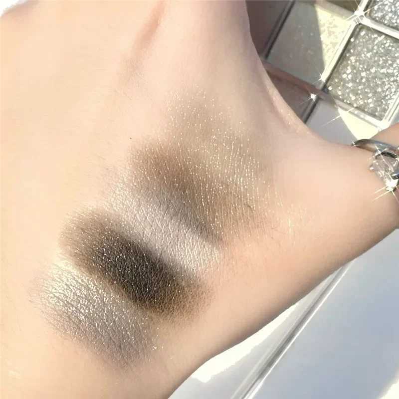 9 Colors Matte Dark Smoky Color Eyeshadow Silver Grey Pearlescent Glitter Festive Makeup Eye Shadow Palette Portable Cosmetic zxx240720