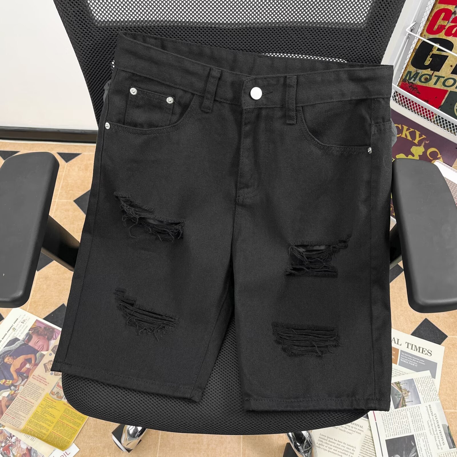 High street fashion brand black ripped denim shorts men's straight leg five part summer thin mid length Korean version trendy horse pants
