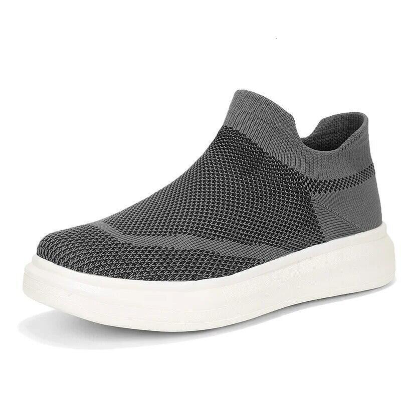 Mesh Cloth Men Women Casual Skate Shoes Round Head Low Cut Adhesive Flying Weave Sports Breathable Comfortable