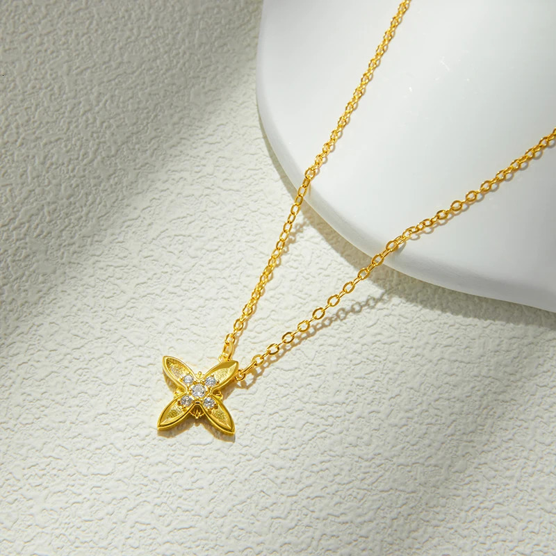 925 Sterling Silver Fashion Four-leaf Clover Pendant Necklace for Women Vintage Elegant 18K Gold-plated Chain Jewelry Gift 240719