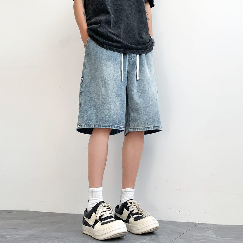 Denim summer fashion label, loose casual shorts, men's American five part pants, trendy