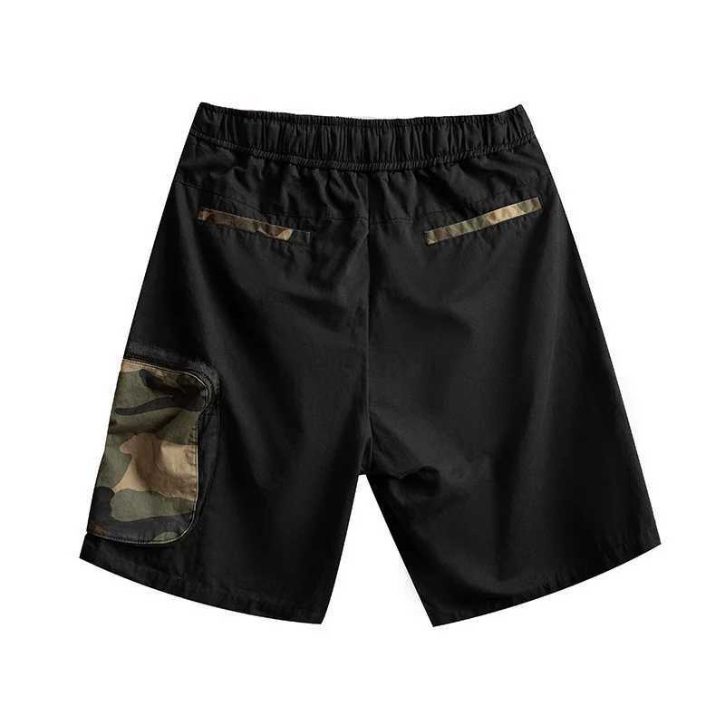 Summer Street Multi Pocket Camouflage Patchwork Mens Camo Shorts Pants Retro High Street Male Wide Leg Five Point Cargo Pants M240720