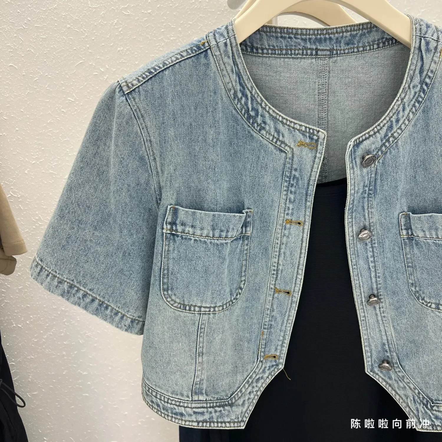 Thin Short Sleeve Denim Jacket for Women Summer Single Breasted O Neck Crop Coat Female Streetwear Washed Vintage Jeans Jacket 240717