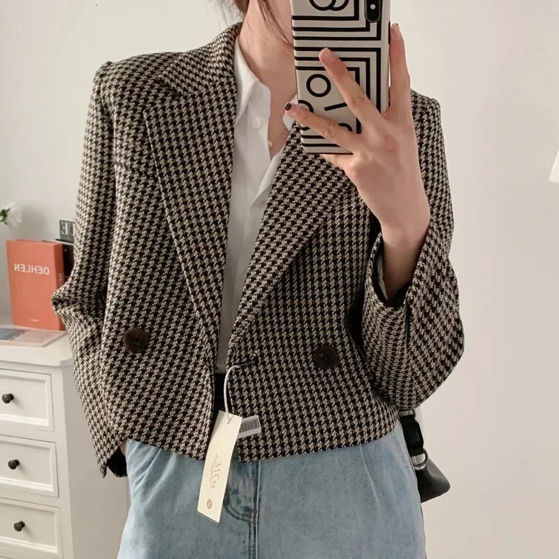 Vintage Plaid Crop Blazer Top Chic Elegant Office Clothing Spring Autumn Lady Suit Jacket Women Double Breasted Coats 240715