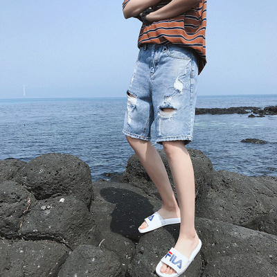 Summer denim shorts, trendy loose fit, men's cropped ripped horse pants, casual thin design