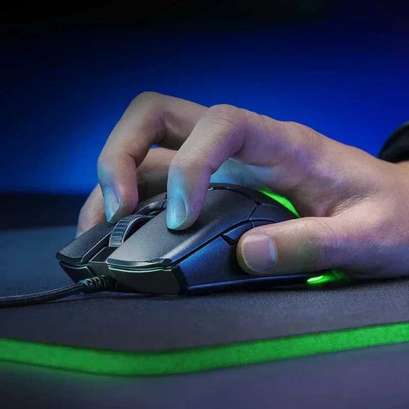 Razer Viper Mini Mouse 8500DPI Optical Sensor Chroma RGB Wired 61 Grams Lightweight Mouse SPEEDFLEX Cable Mouse for Esport GamerCL240720
