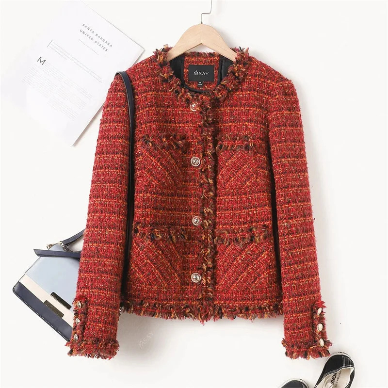 Autumn French High end Temperament Red Fragrant Coat Womens Short Thick Tweed OutwearFashion Women Slim Thicken Jacket 240712