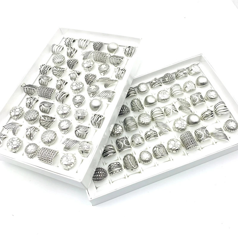 Wholesale of 100 pieces/batch of mixed vintage jewelry rings mens vintage carved pattern finger accessories anniversary silver plating 240710