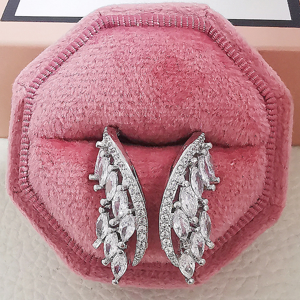 Fashion Designer Rings Angel Wing Design Crystal Diamond High Quality Silver Plated Ring with Open Size Men Woman Zircon Jewelry