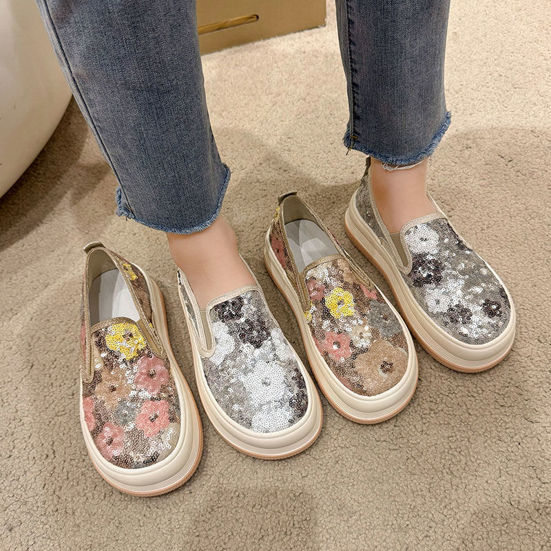 Luxury designer shoes in black and white Women New Design Shining Thick Sole Canvas Shoes Casual Soft Sliver Free shipping