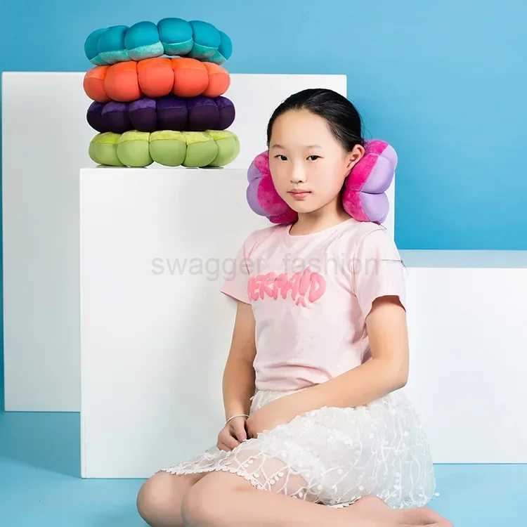 Hot Selling High Quality Travel Plane Cute Donut Cushion Cervical Pillow Lumbar Pillow Neck Protector Office Nap PillowB270720