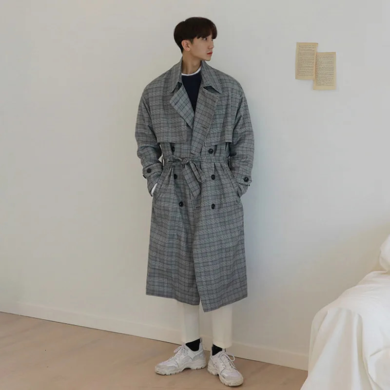 Autumn Checked Couple Windbreaker Korean Version Trend Medium Long Coat Mens Handsome Chic Over Knee Coat 240719