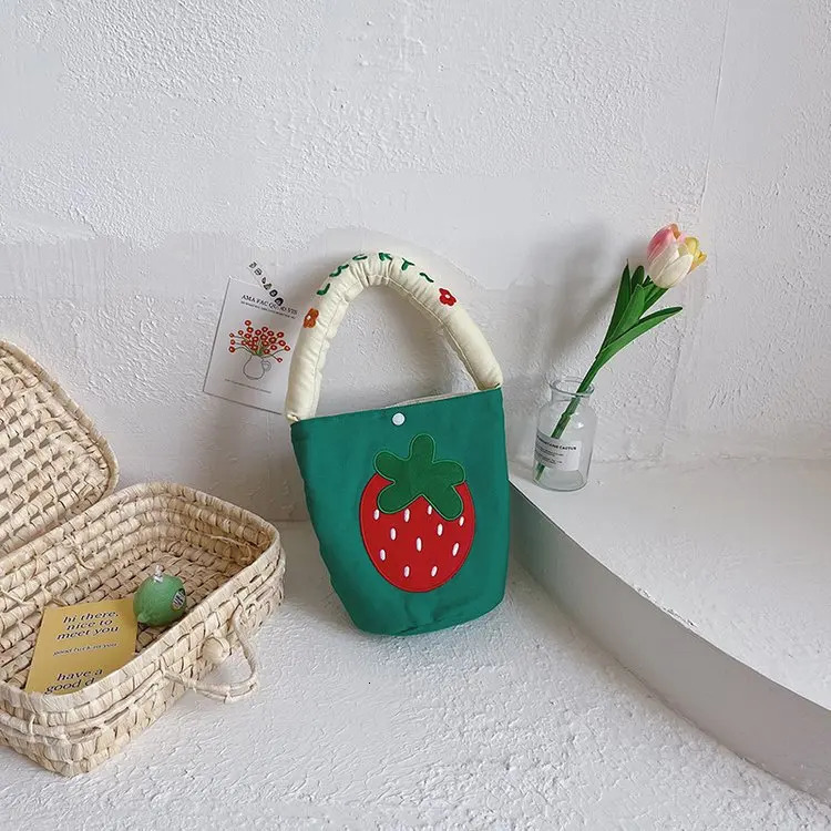 Sweet Baby Girl Handbags Korean Style Kids Toddler Infant Mini Coin Purse Messenger Bag Fashion Children Shoulder Bags 240715