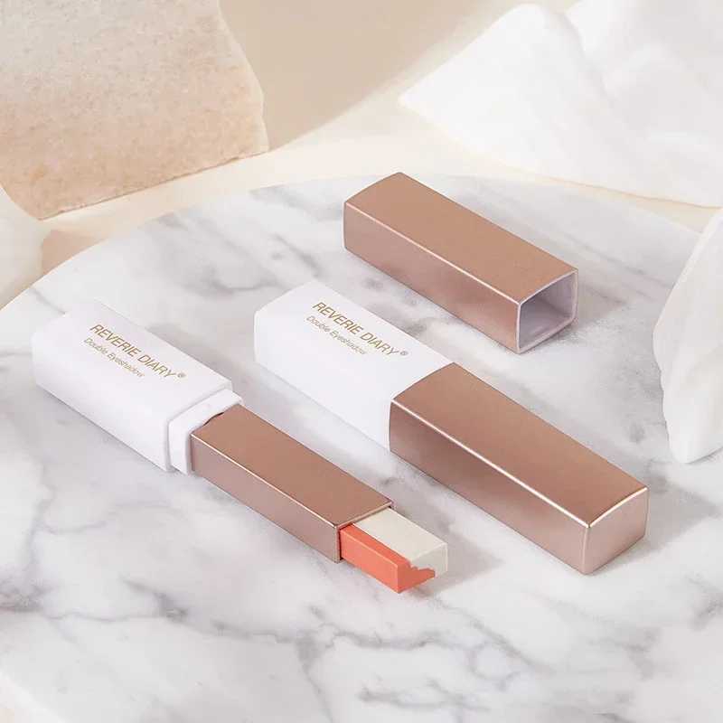 Velvet gradient two-tone eyeshadow stick A touch of two colors Gradient is not easy to smudge Rotating retouching eye shadow pen zxx240720