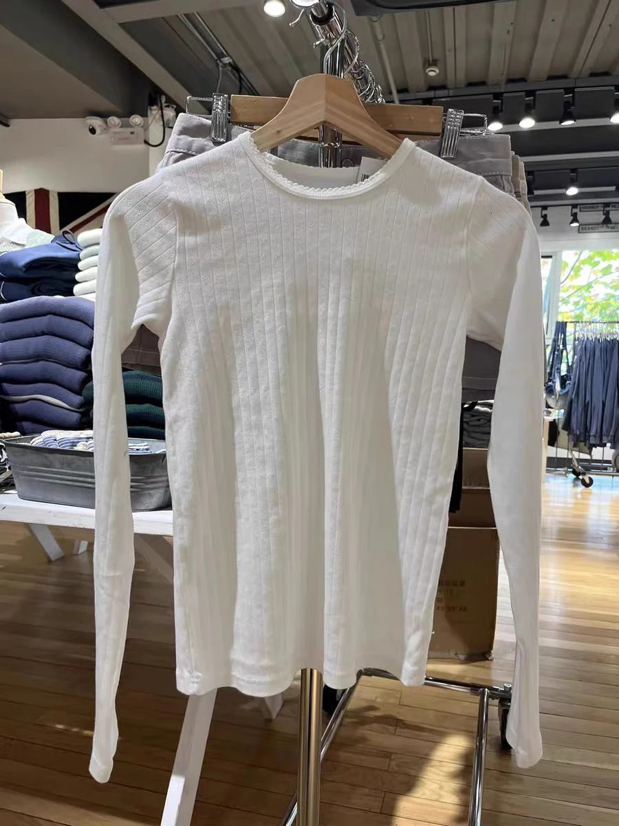 White Eyelet Slim Basic Long Sleeve TShirt Lace Trim Round Neck Cotton Casual Tee Shirts Vintage Simple Tshirts Y2k Tops 240716