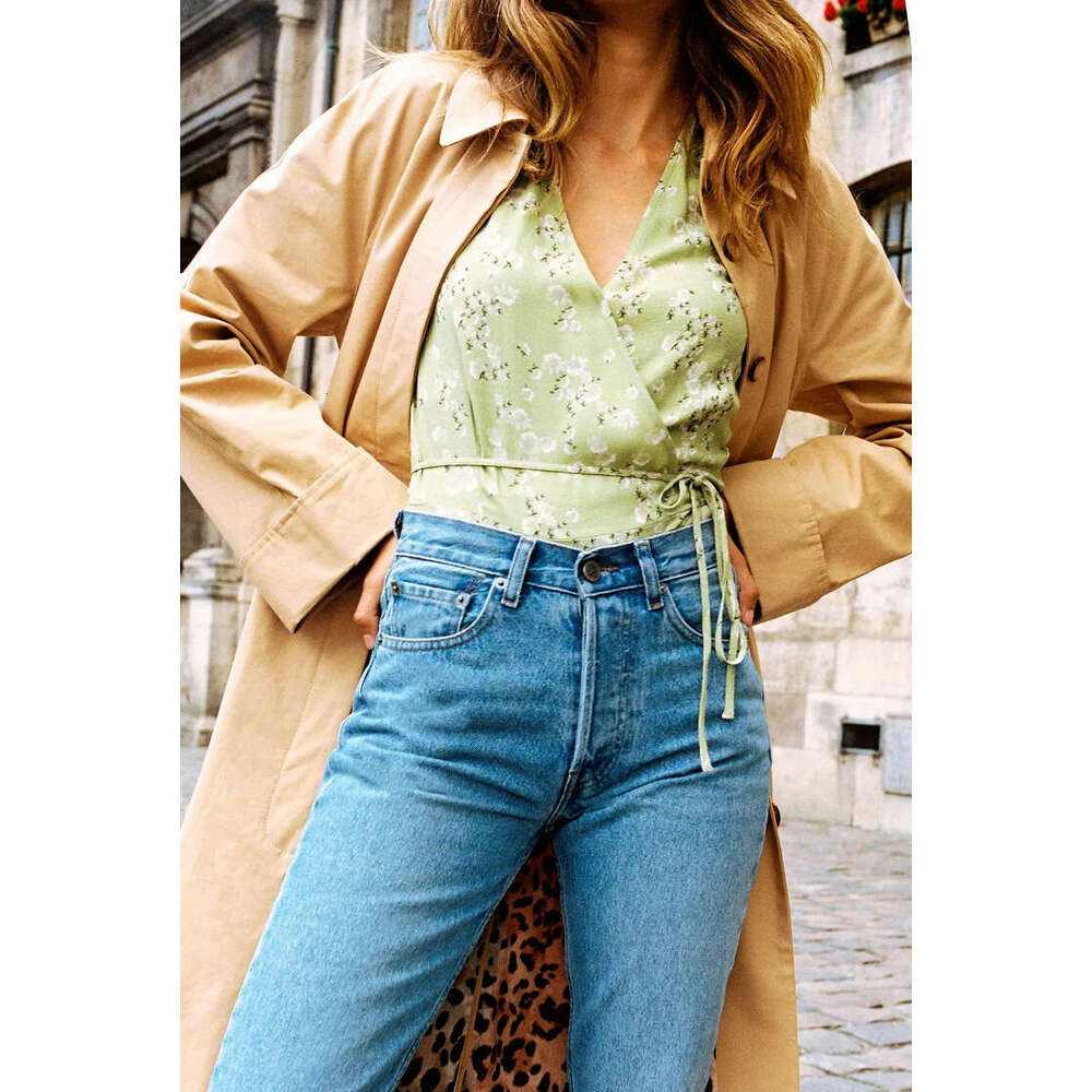 Womens Clothes New Merchandise Best Saller Spring Retro Fashion Hollow Out Slim Top Female Turtleneck Skinny Base Couples Stretch Casual Undershirt