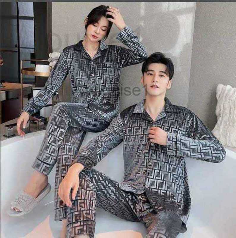 Women's Sleepwear Designer Brand Couple's Made of Gold Veet for Men and Women with a Weight Increase 220 Pounds Suitable Wearing Long Sleeve