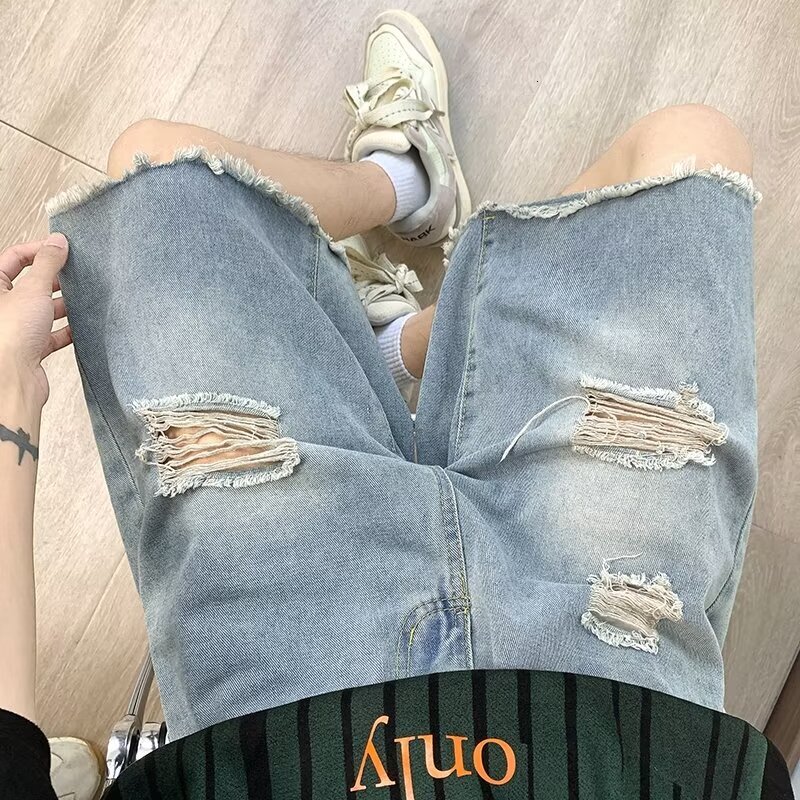 Ragged and perforated denim shorts, men's summer thin casual beggar pants, high street fashion trendy brand loose five part pants