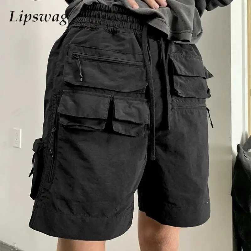 Trendy Mens Mutli Pockets Cargo Shorts Summer Vintage Drawstring Tie-up Loose Shorts Y2K Fashion Men Solid Color Straight Shorts M240720