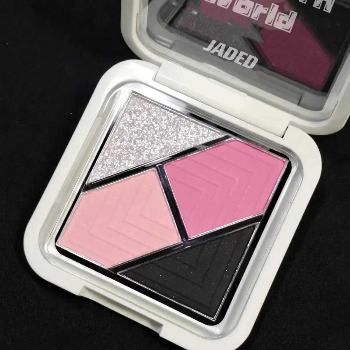 4 Colors Eye Shadow Palette Matte Glitter Green Eyeshadow Blue Pink Black Eye Shadow Pigments Shadow Professional Makeup Palette zxx240720
