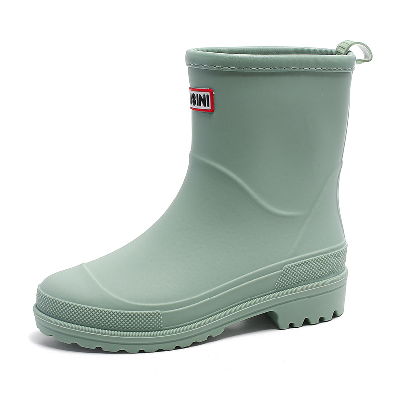Water Boots Woman for Rain Rubber Shoes Waterproof Galoshes Garden Working Fishing Ankle Chunky Rainboots Kitchen Shoes2023 8182