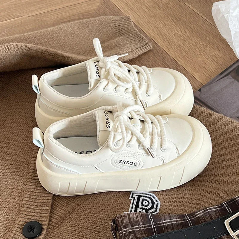 Versatile Thick Bottom Casual Sneakers 2024 New Advanced Little White Solid Color Lace-up Sports Board Shoes Women