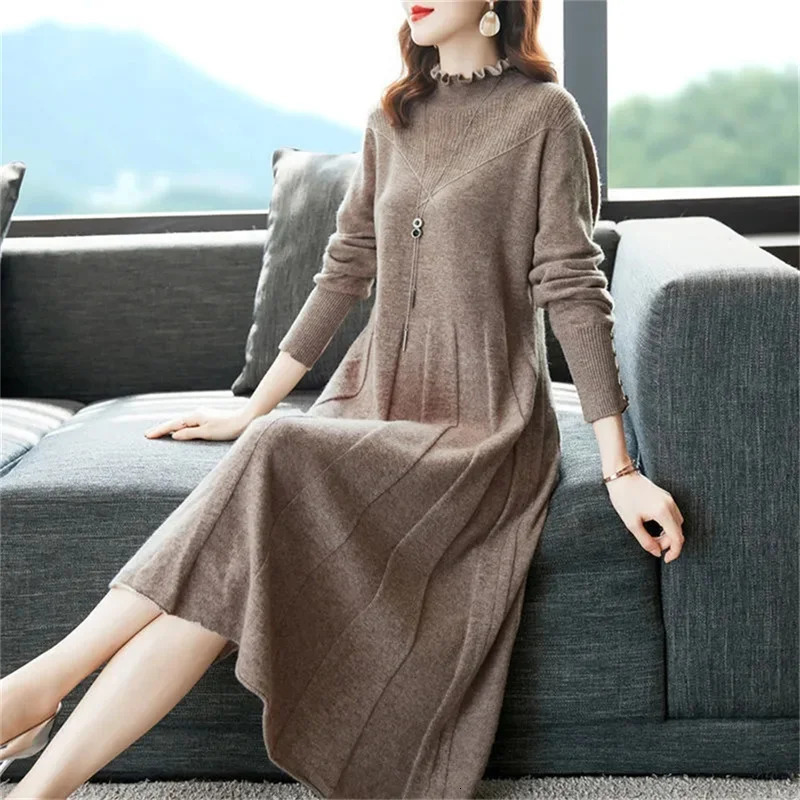 Autumn Winter Woolen Dress Womens Long Pullover Loose Over Knee Dress Versatile Elegant Knitwear Bottom Long V-Neck Dress 240710