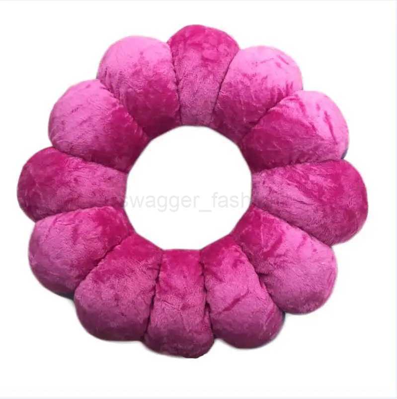 Hot Selling High Quality Travel Plane Cute Donut Cushion Cervical Pillow Lumbar Pillow Neck Protector Office Nap PillowB270720
