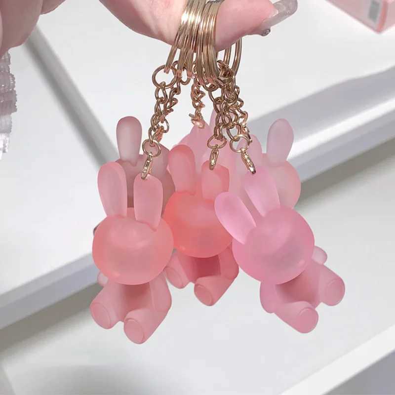 Rabbit Keychain Design Matte Lip Mud Lipstick Velvet Lip Glaze Sexy Red Lip Gloss Women Lasting Lip-Tint Cosmetics Make UpXJ241205