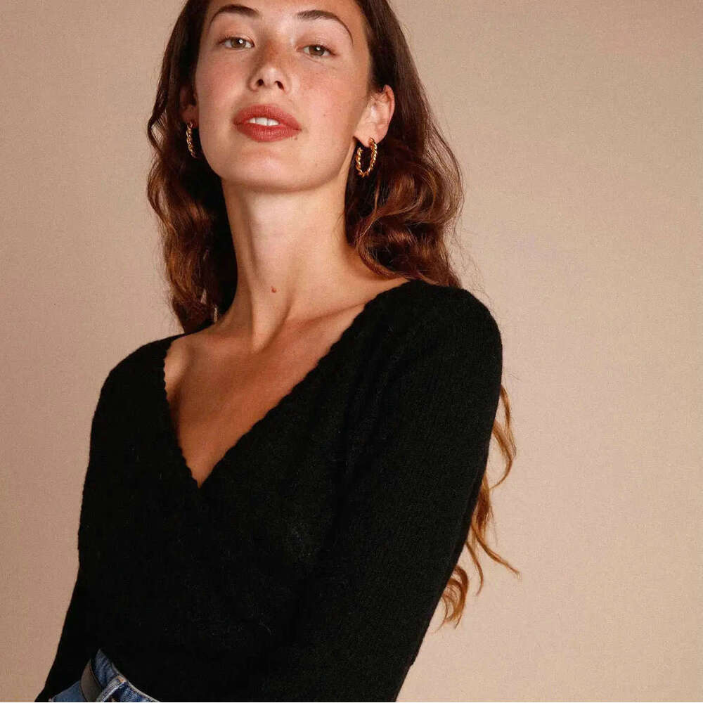 New Merchandise Best Saller Fashion Hip Hop Slim Crop Top Casual Sports Fitness Turtleneck Collar Blouse Slim-fit Stripe Women's T Shirt Clothes