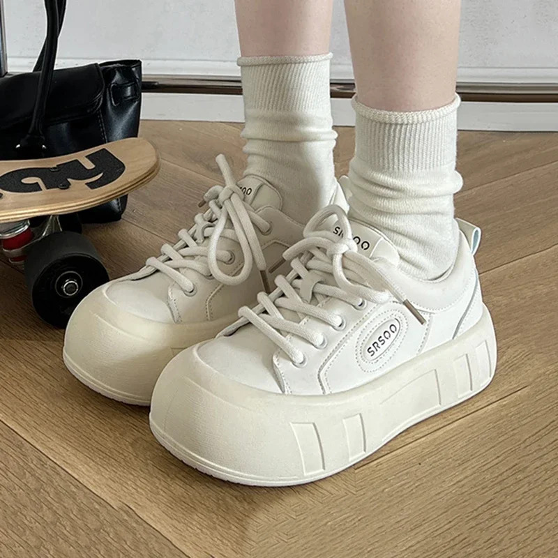 Versatile Thick Bottom Casual Sneakers 2024 New Advanced Little White Solid Color Lace-up Sports Board Shoes Women