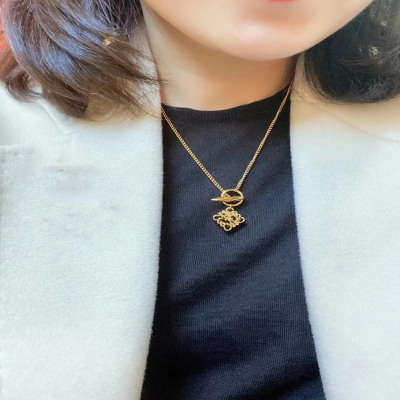 Advanced Fashion Necklace Elegant Pearl Necklace and Bracelet Classic Bracelet Necklace Women's Jewelry Pendant Dress Accessories High Quality-372