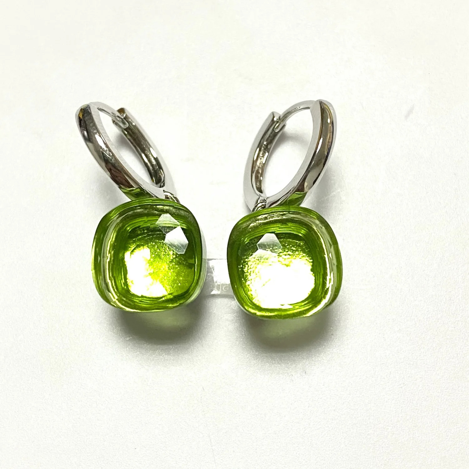 Womens Candy Earrings 28 Color Crystal Earrings Silver Plated Sweet Candy Style Earrings Fashion Jewelry 240710