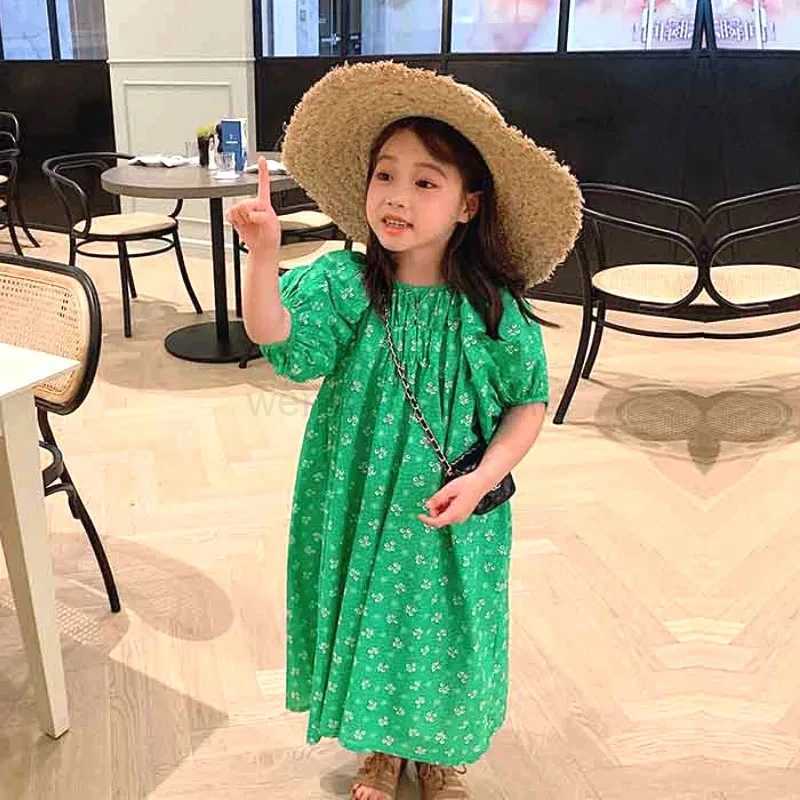 Dressed girls summer clothing sweet floral loose versatile casual 2-7 year Beibei countryside style fashion childrens clothingXJ240720