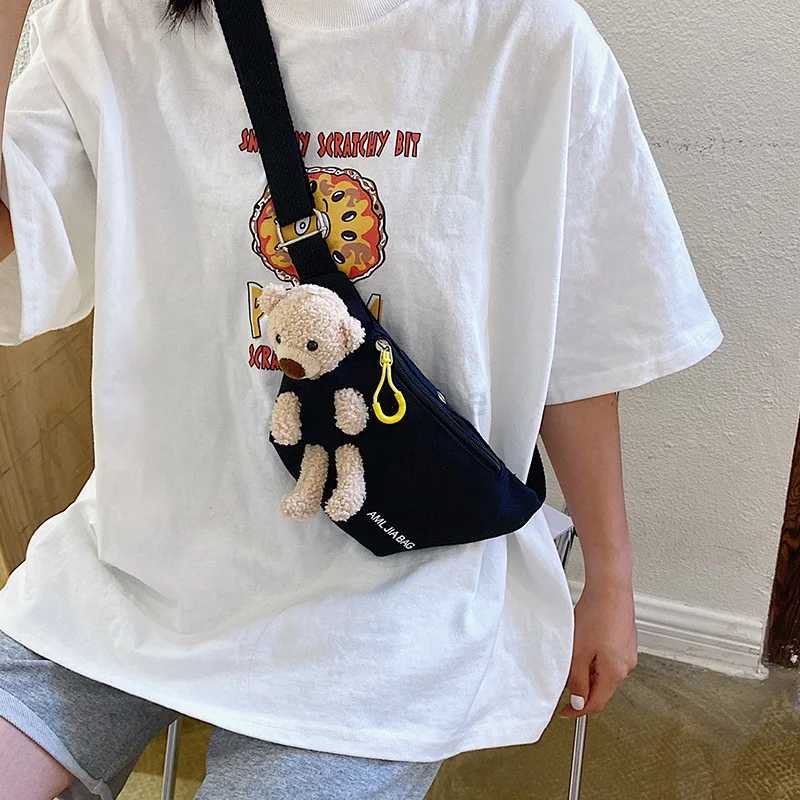 Womens New Fashion Canvas Waist Bags Letter Bear Large Capacity Designer Crossbody Belt Bags Banana Hip Money Pouch Chest BagsXJ240720