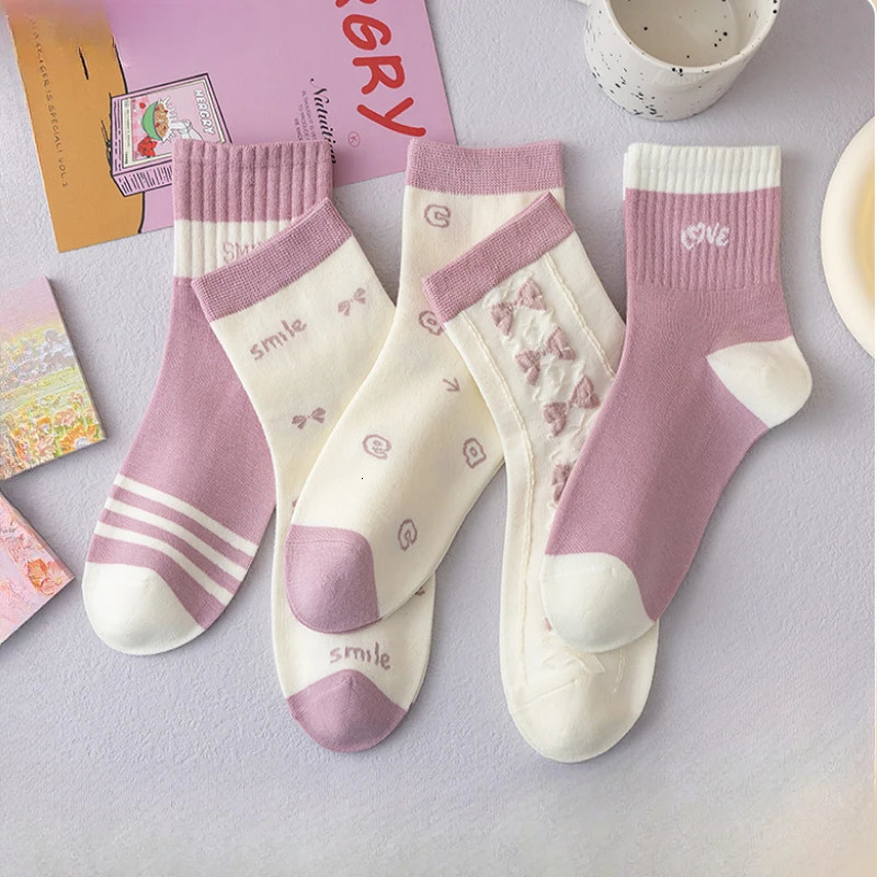 Antibacterial Womens Socks Tube Socks Long-Staple Cotton Autumn and Winter Leisure Womens Socks 240715