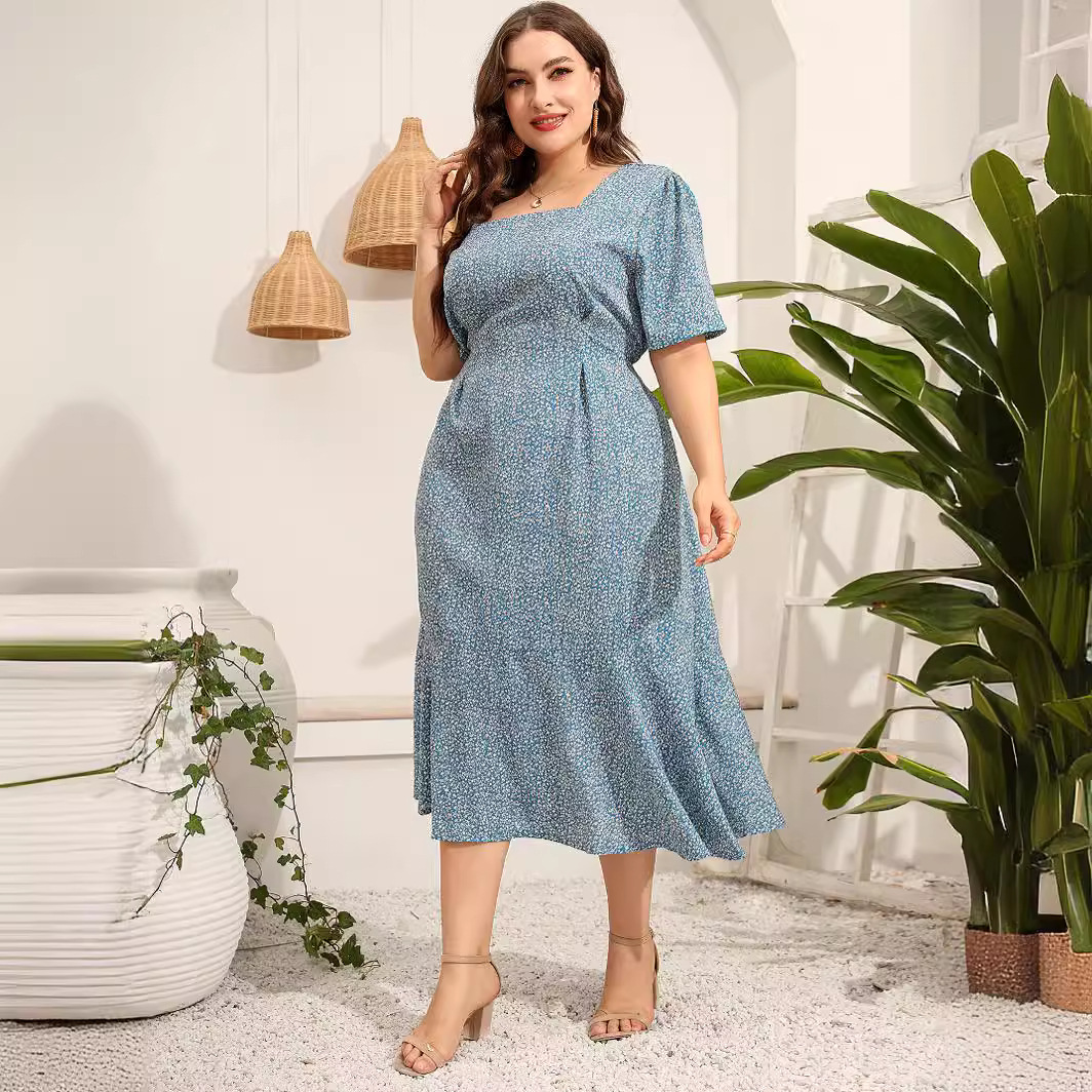New plus size women's square neck short sleeved dress with floral detailing and slim fit fishtail skirt
